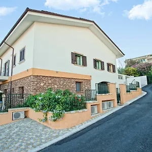 Casale La Zagara Apartahotel